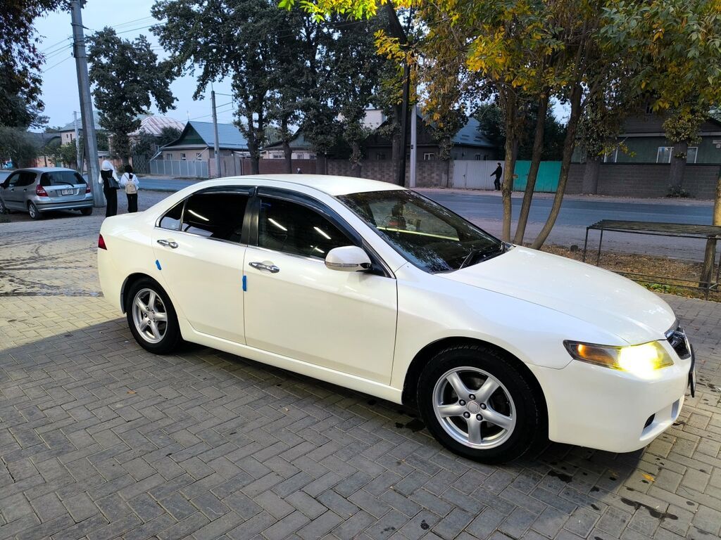 Honda Accord: 2003 г., 2 л, Автомат, Бензин, Седан: фото 8