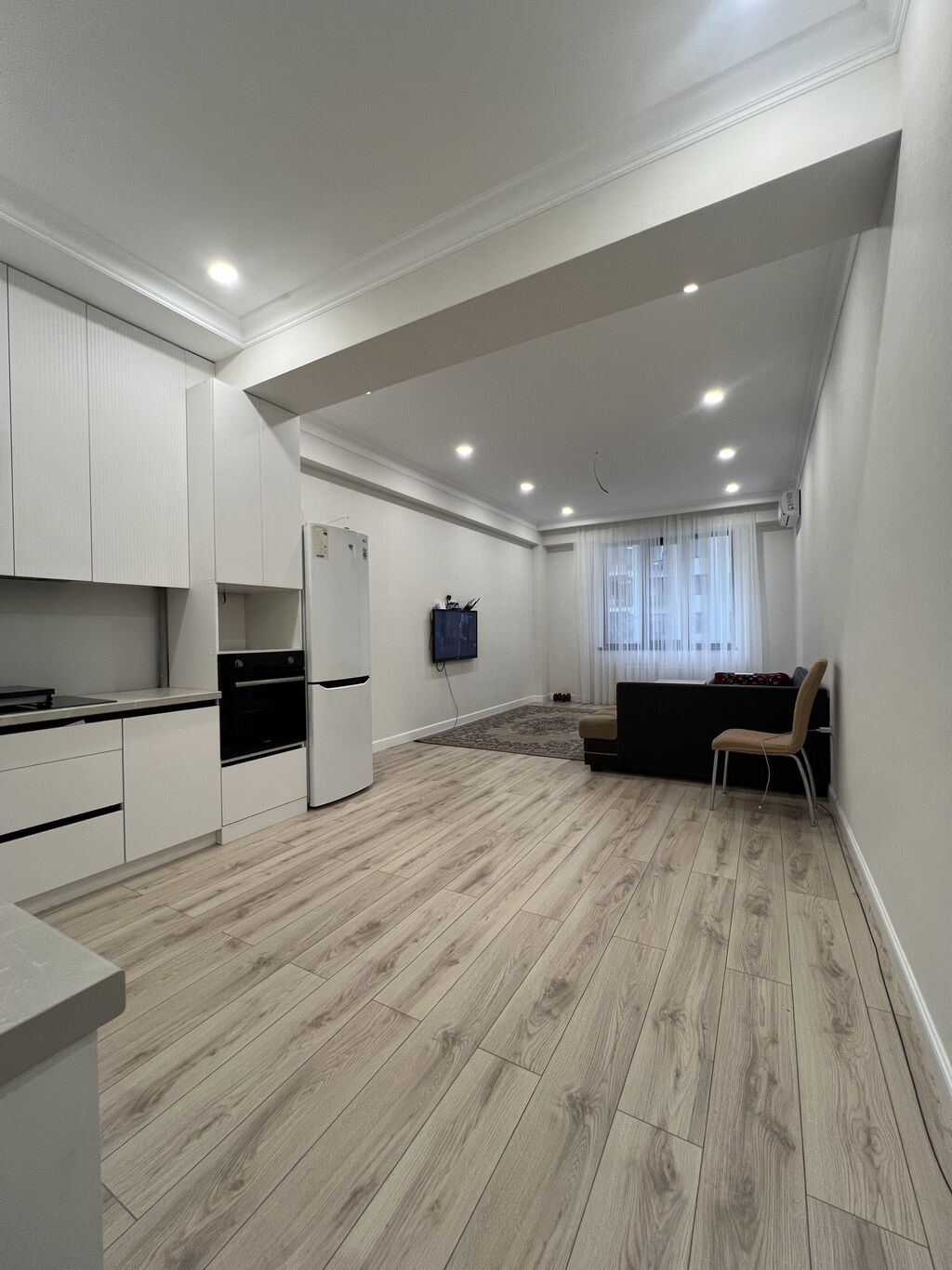3 комнаты, 90 м², Элитка, 3 этаж, Свежий ремонт: фото 6