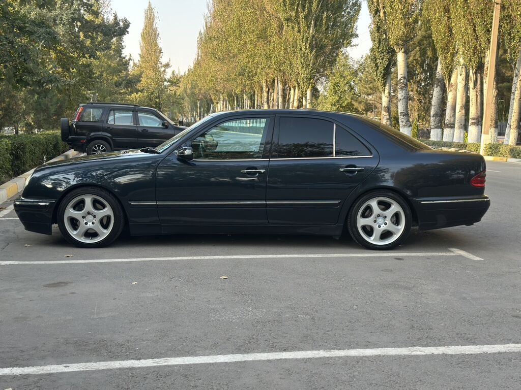Mercedes-Benz E-Class: 2000 г., 3.2 л, Автомат, Бензин, Седан: фото 4