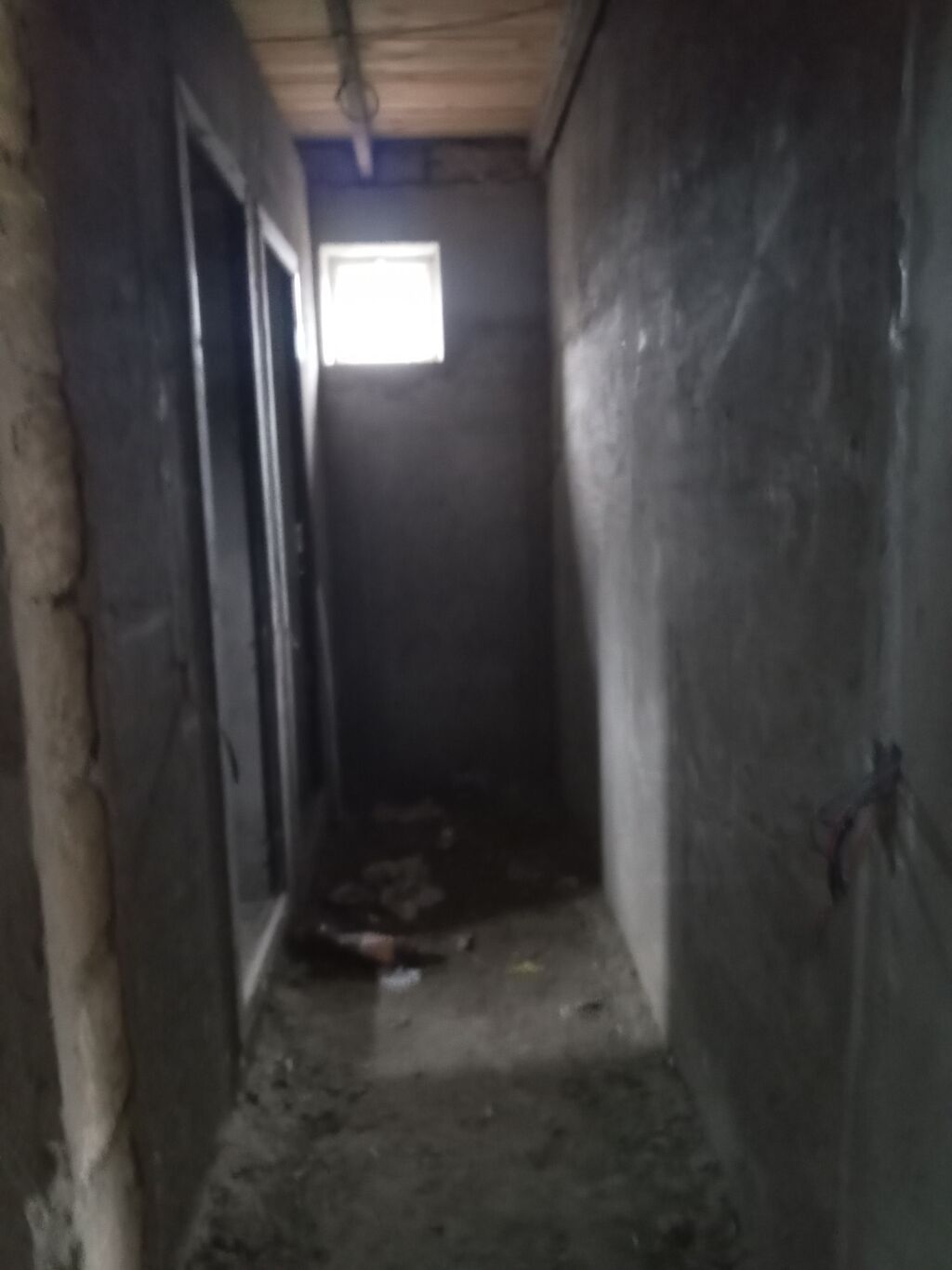 5 otaqlı, 180 kv. m, Kredit yoxdur, Təmirsiz