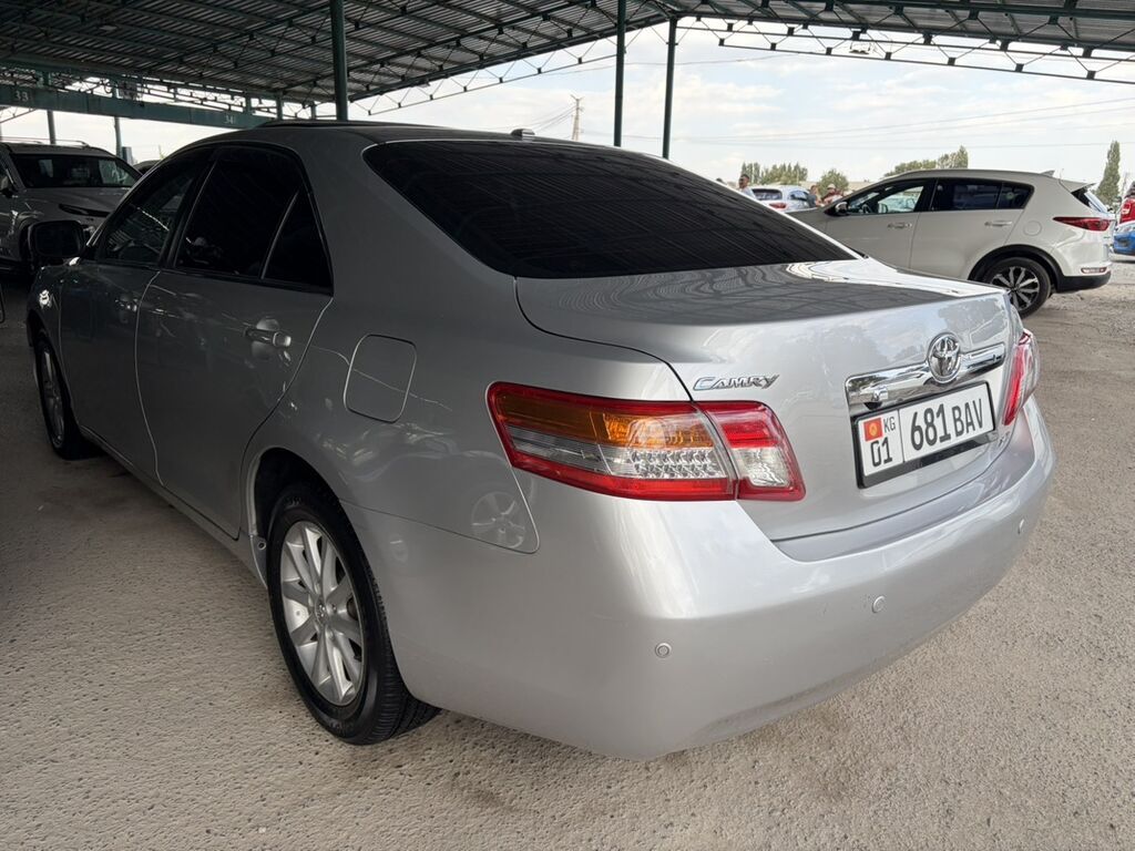 Toyota Camry: 2010 г., 2.5 л, Автомат, Бензин, Седан: фото 5