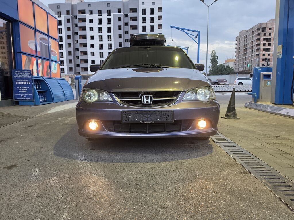 Honda Odyssey: 2002 г., 2.3 л, Типтроник, Бензин, Минивэн: фото 2