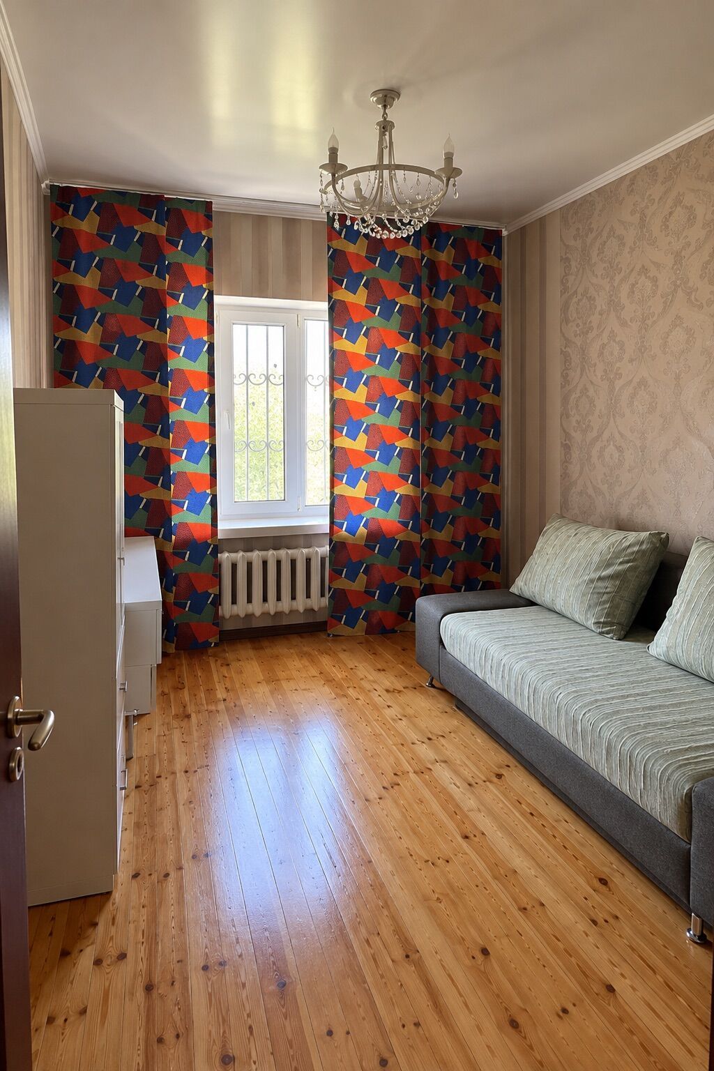 🏡 СДАЁТСЯ 3-КОМНАТНАЯ КВАРТИРА 📍 Район Филармонии • Площадь — 71 м² •