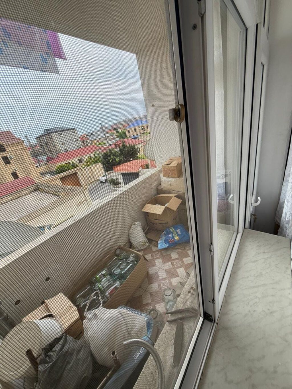 Bakı, Bakıxanov qəs., 3 otaqlı, Köhnə tikili, 90 kv. m