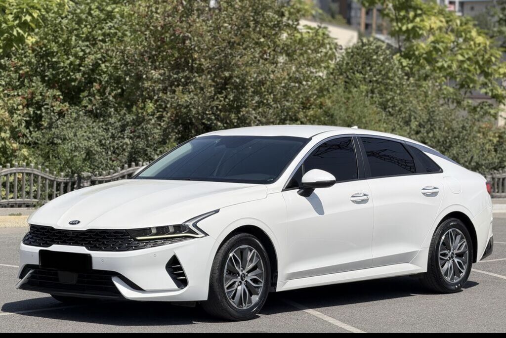 Kia K5: 2020 г., 2 л, Гибрид, Седан: фото 3