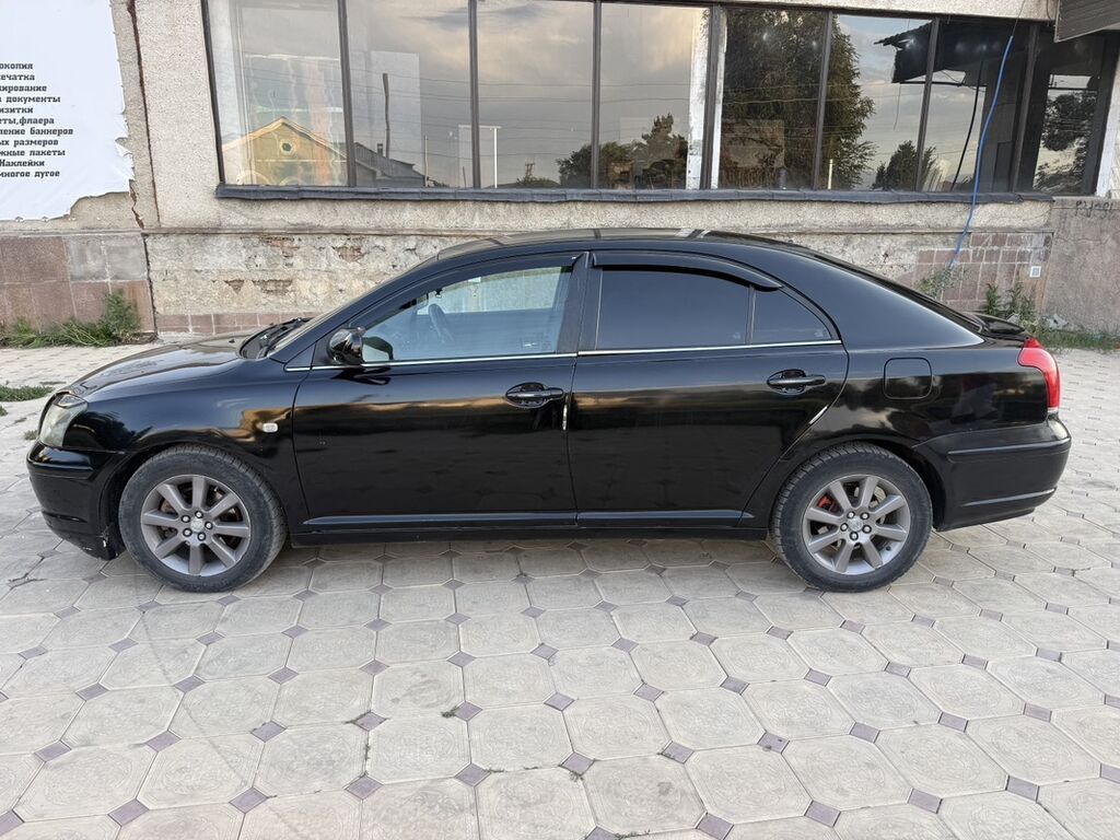 Toyota Avensis: 2004 г., 2.4 л, Автомат, Бензин, Седан: фото 5
