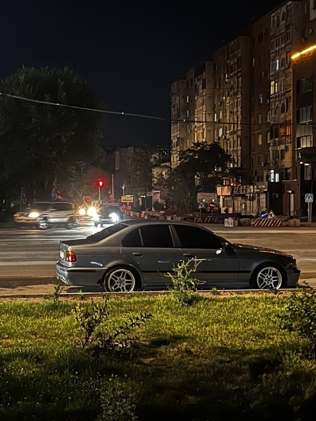 BMW 5 series: 2001 г., 3 л, Механика, Бензин, Седан — фото 2