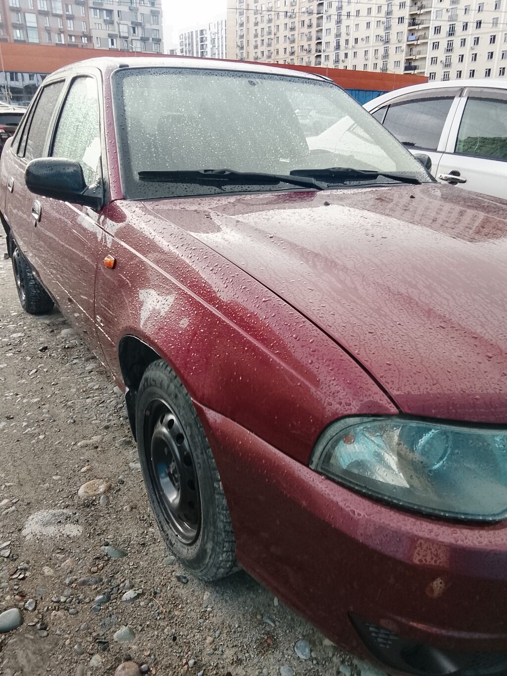 Daewoo Nexia: 2010 г., 1.5 л, Механика, Бензин, Седан: фото 2