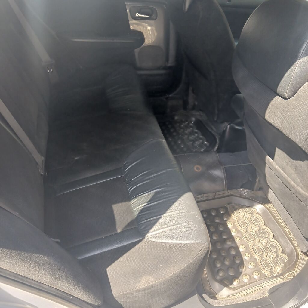 Honda Avancier: 2003 г., 0.2 л, Автомат, Бензин, Универсал: фото 7