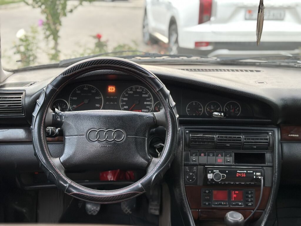 Audi A6: 1995 г., 2.6 л, Автомат, Бензин, Седан: фото 7