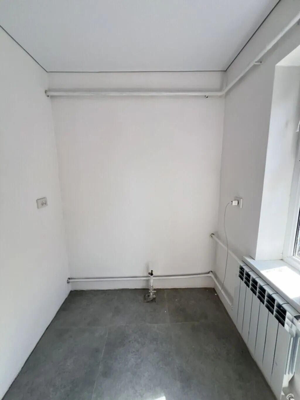 20 м², 1 комната, ул. Ахунбаева / Бакаева, Только девушкам: фото 1