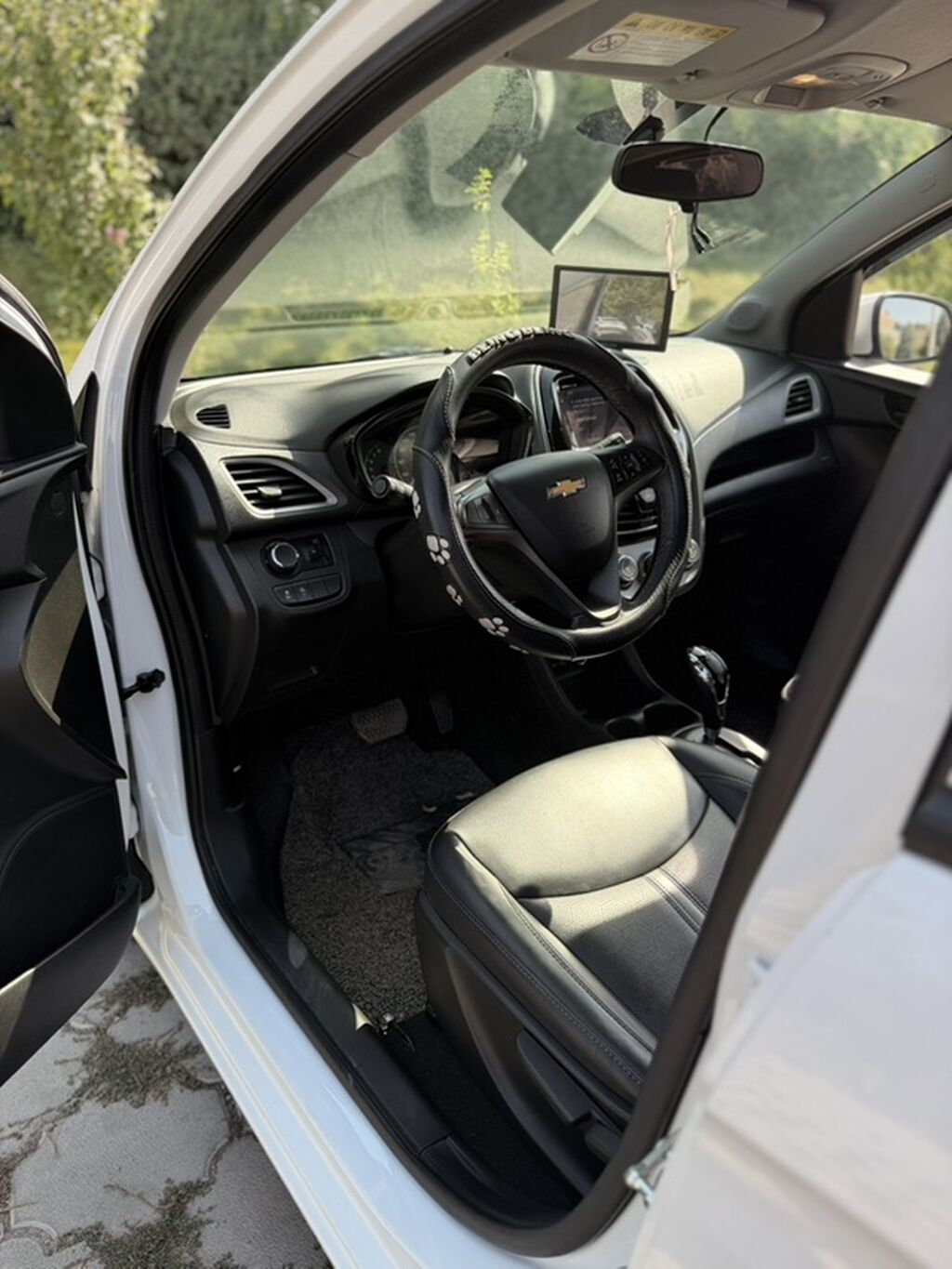 Chevrolet Spark: 2020 г., 1 л, Вариатор, Бензин, Хэтчбэк: фото 6