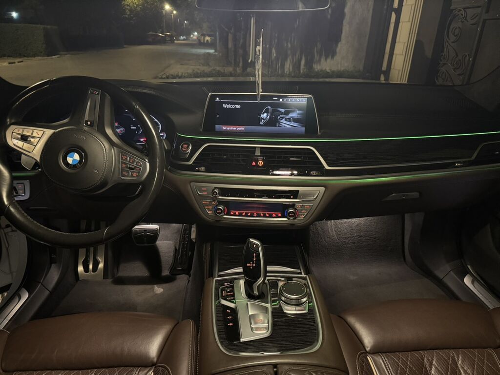 BMW 7 series: 2021 г., 3 л, Автомат, Дизель, Седан: фото 4