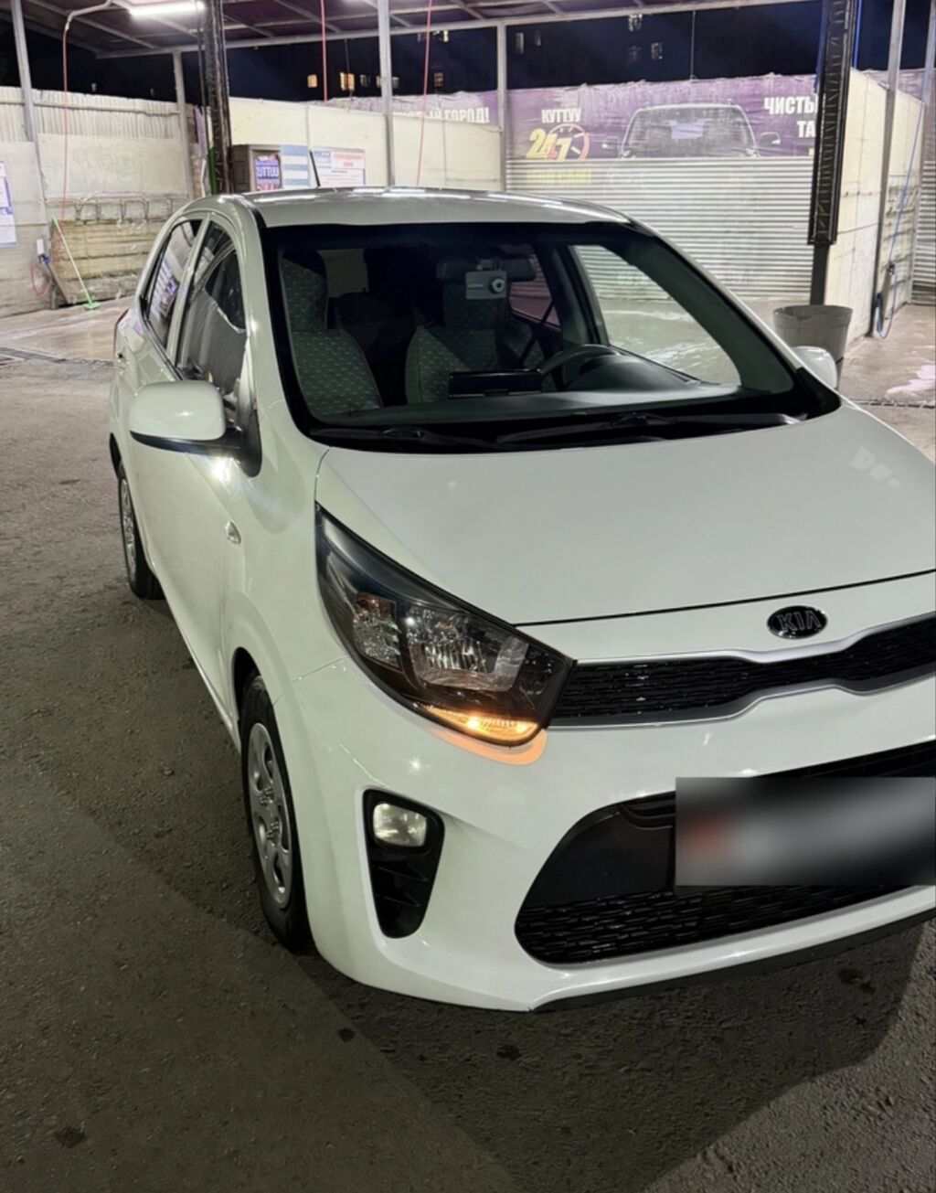 Kia Morning: 2017 г., 1 л, Автомат, Бензин, Хэтчбэк: фото 3