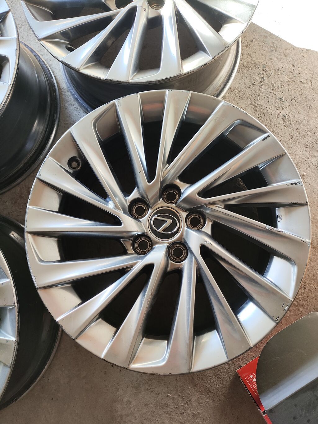 Литые Диски R 18 Lexus, Комплект, отверстий - 5, Б/у: фото 3