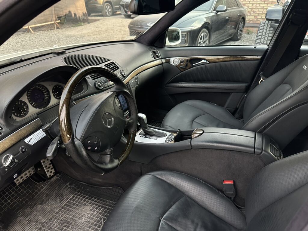 Mercedes-Benz E-класс AMG: 2003 г., 5.5 л, Бензин, Седан: фото 7