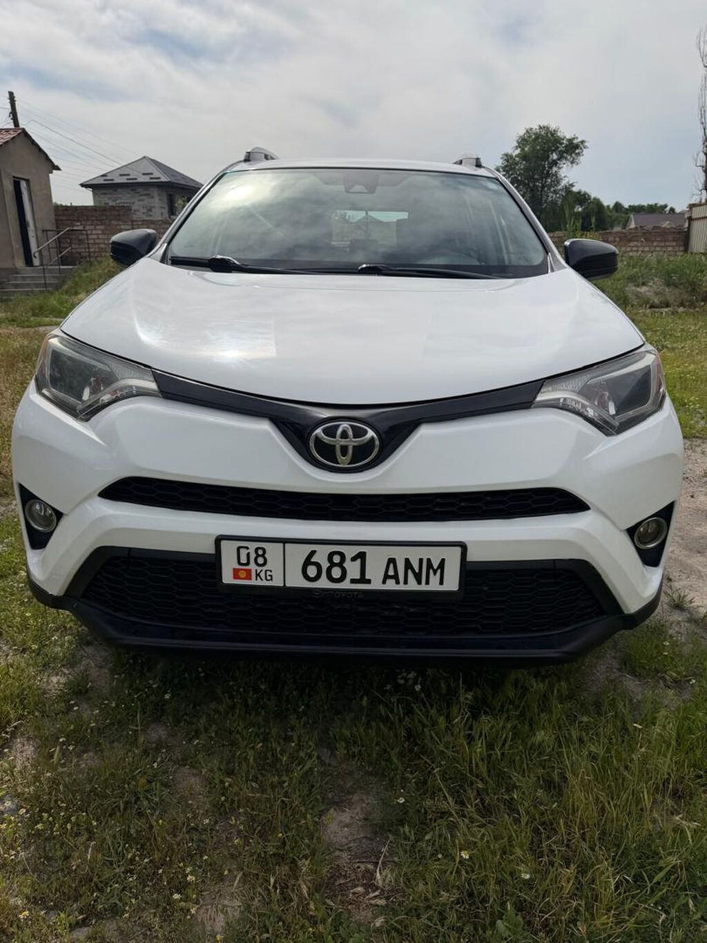 Toyota RAV4: 2018 г., 2.5 л, Автомат, Бензин, Кроссовер — фото 2