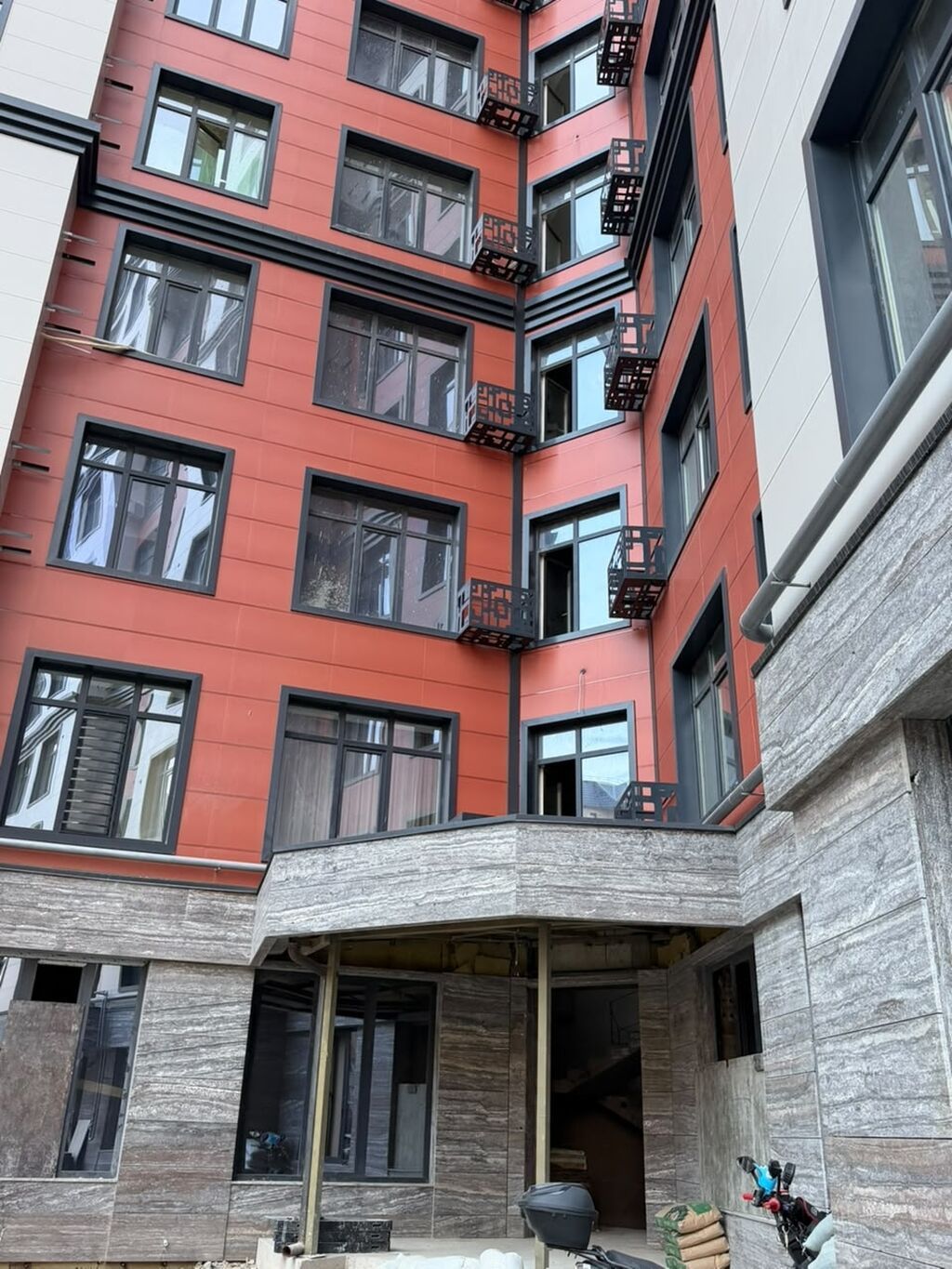 3 комнаты, 83 м², Кок-Жар мкр Элитка, 4 этаж, Дизайнерский ремонт: фото 2