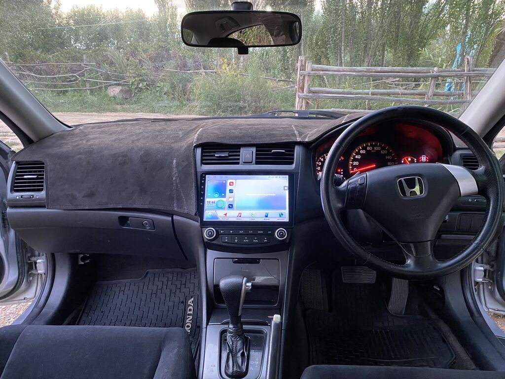 Honda Accord: 2003 г., 2.4 л, Автомат, Бензин, Седан: фото 7
