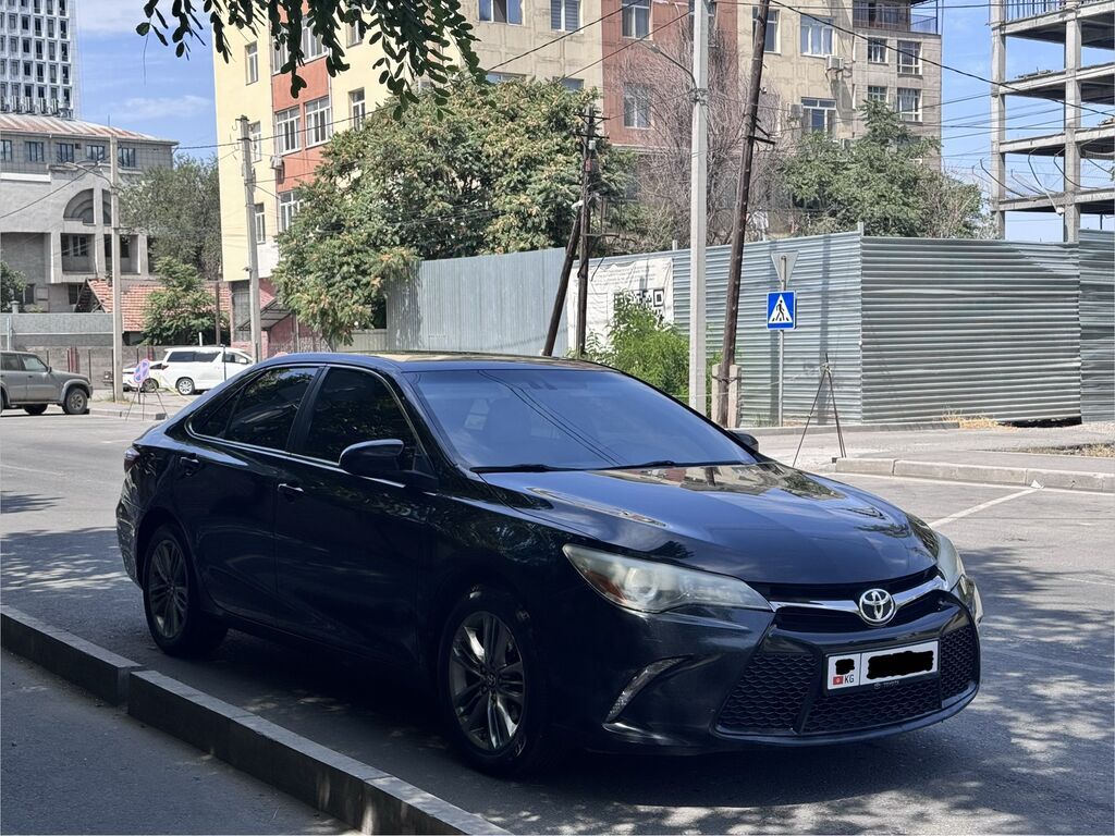 Toyota Camry: 2016 г., 2.5 л, Автомат, Бензин, Седан: фото 3