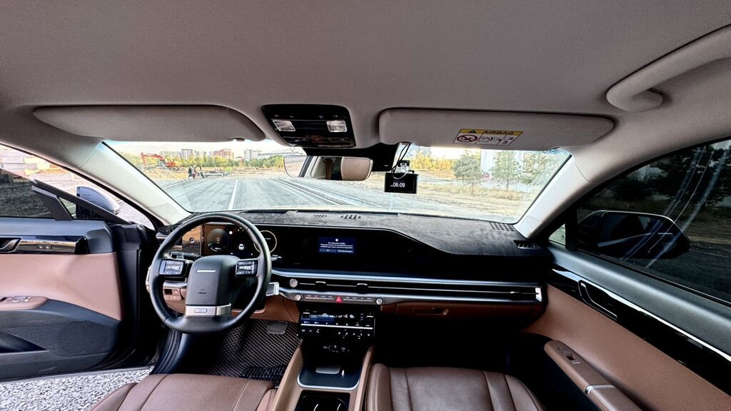 Hyundai Grandeur: 2023 г., 2.5 л, Автомат, Бензин, Седан: фото 4