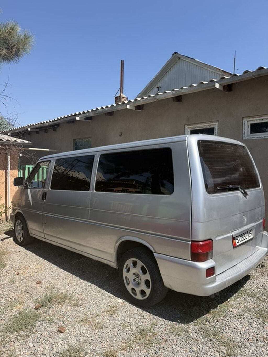 Volkswagen Caravelle: 2002 г., 2.5 л, Механика, Дизель, Минивэн: фото 5