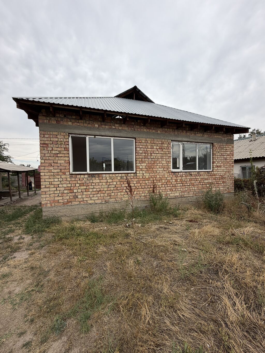 5 комнат, 100 м², 11 соток, Бишкек, Риэлтор: фото 5