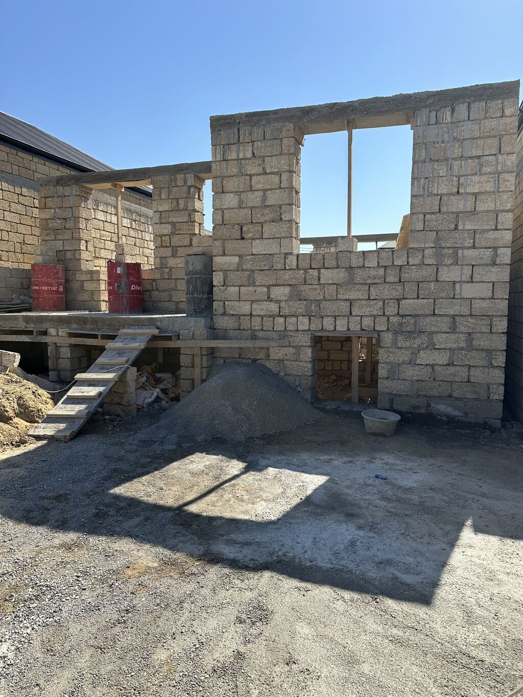 3 otaqlı, 100 kv. m, Kredit yoxdur, Orta təmir