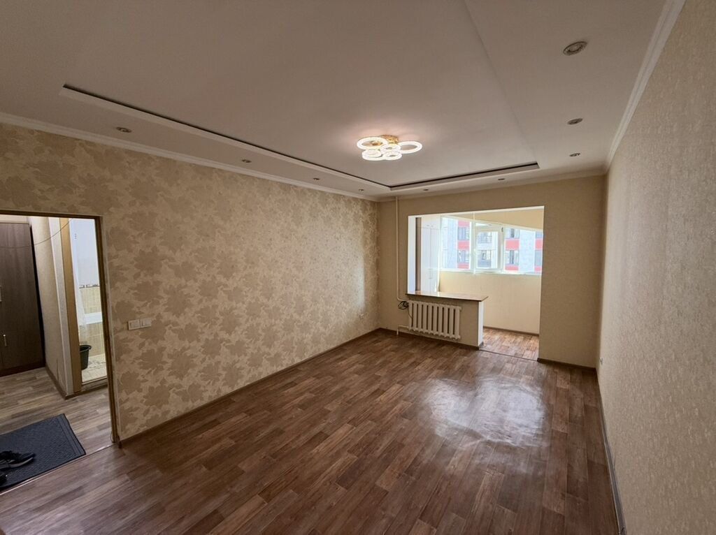 1 комната, 35 м², 12 мкр 106 серия, 5 этаж, Старый ремонт: фото 6