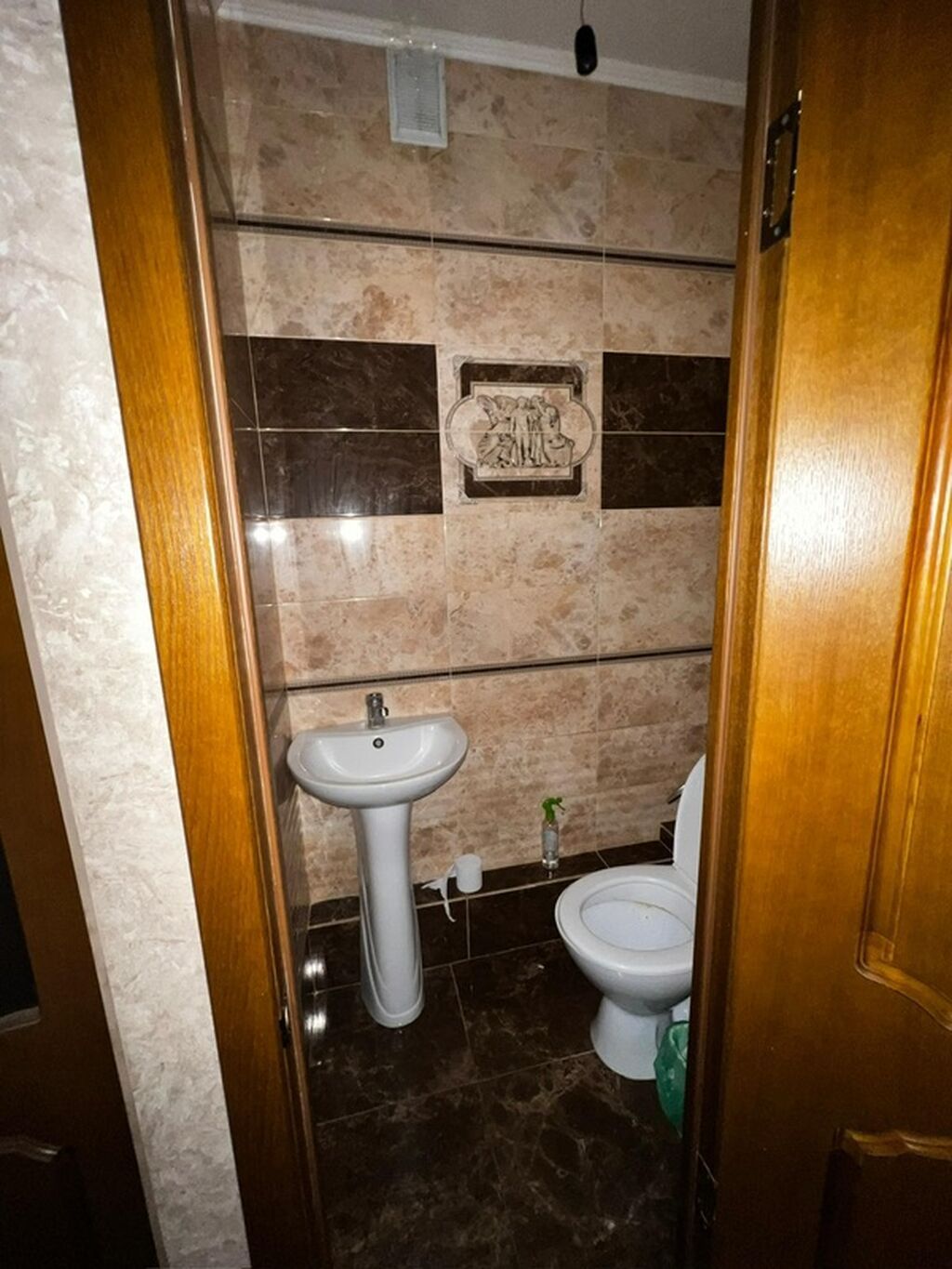Сдам место в 3-комнатной квартире, 7 мкр: фото 3