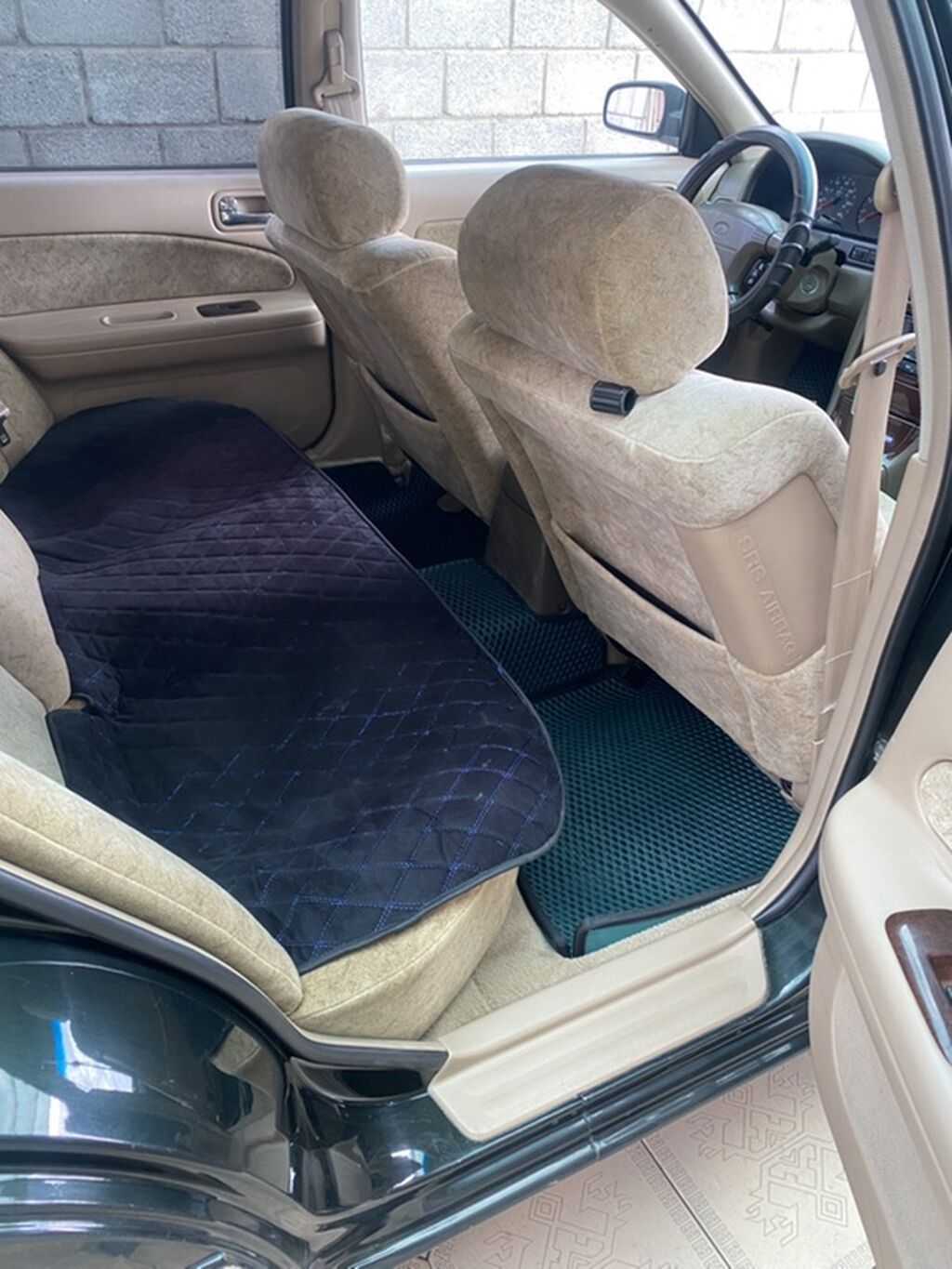 Nissan Maxima: 1998 г., 3 л, Автомат, Бензин, Седан: фото 7