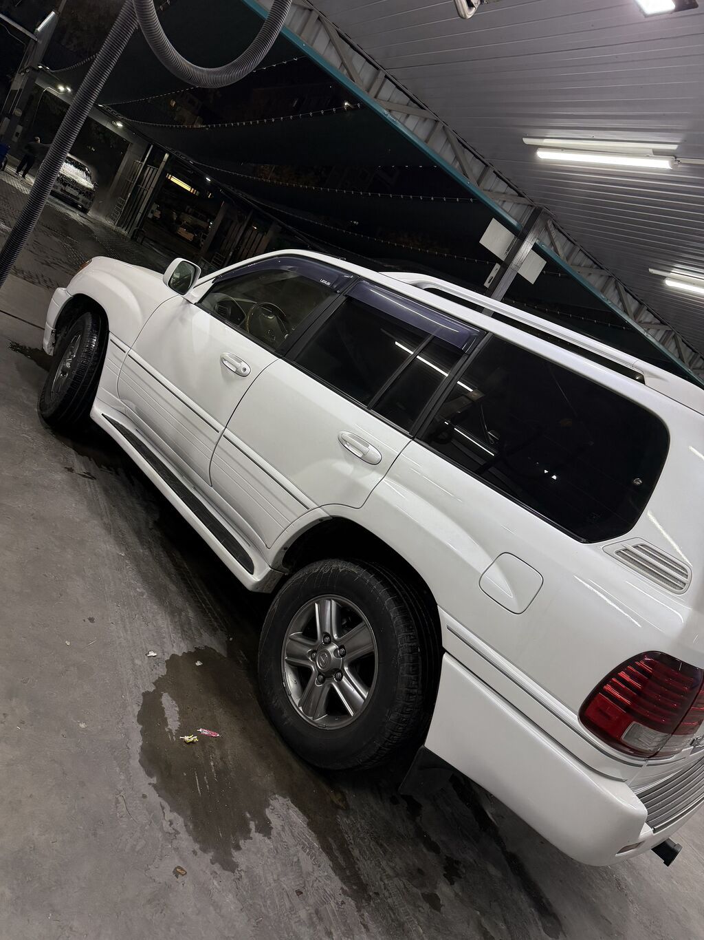 Lexus LX: 2005 г., 4.7 л, Автомат, Газ, Внедорожник: фото 4