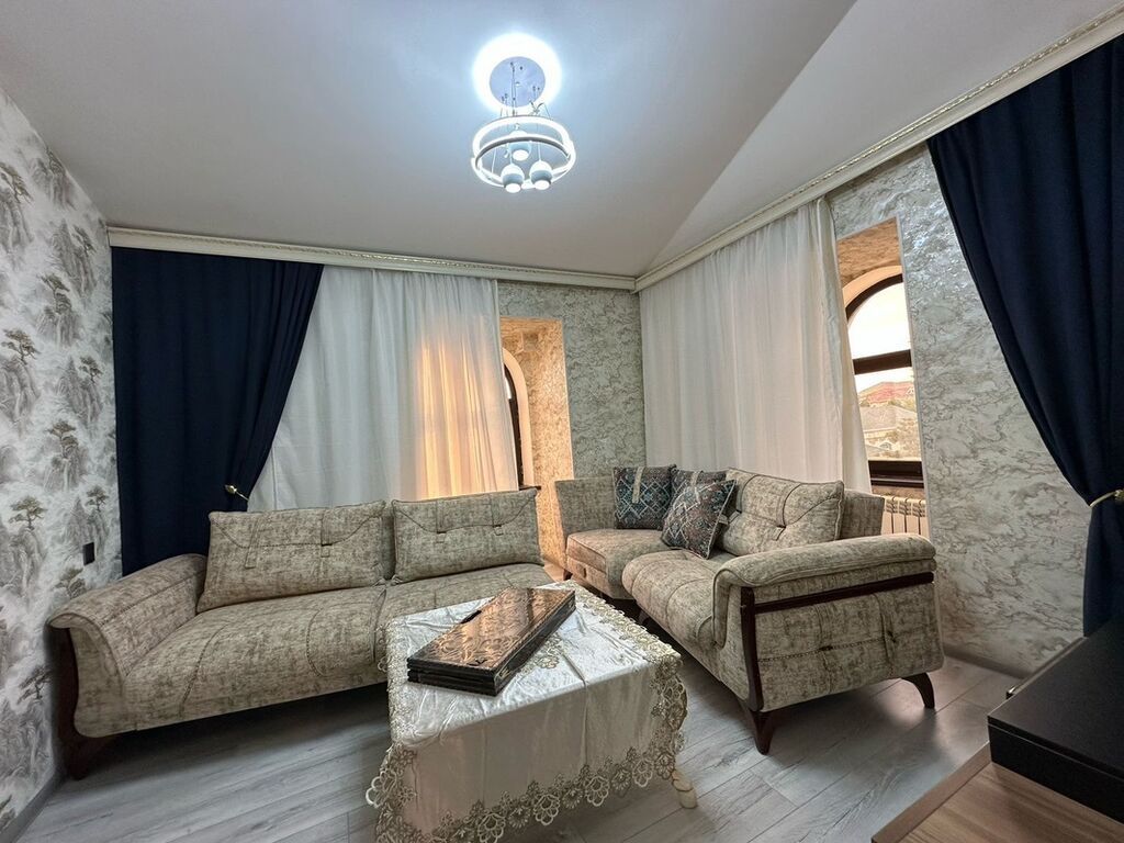 300 kv. m, 5 otaqlı, Hovuzlu, Qaz, İnternet, Kanalizasiya