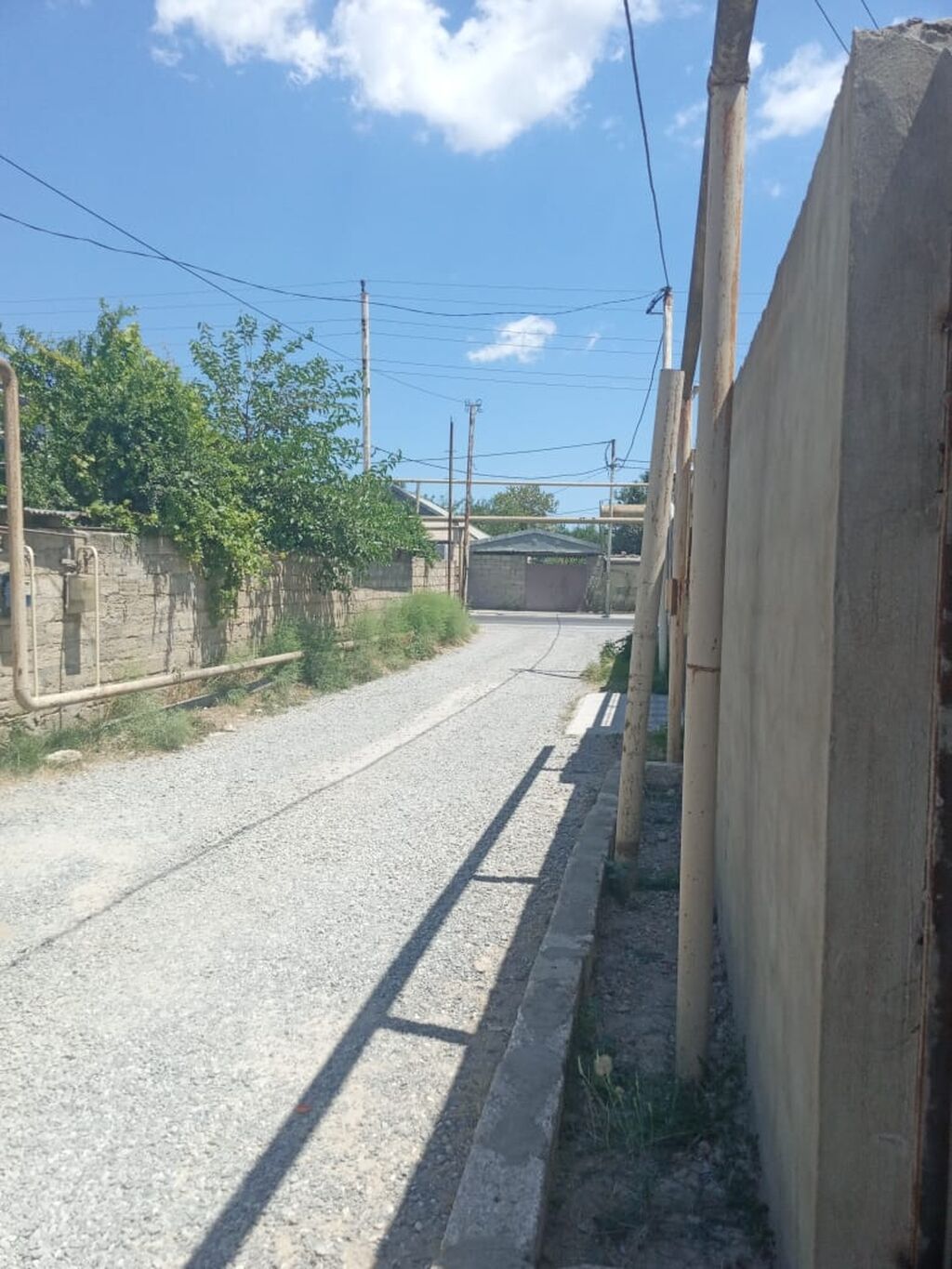4 otaqlı, 180 kv. m, Orta təmir