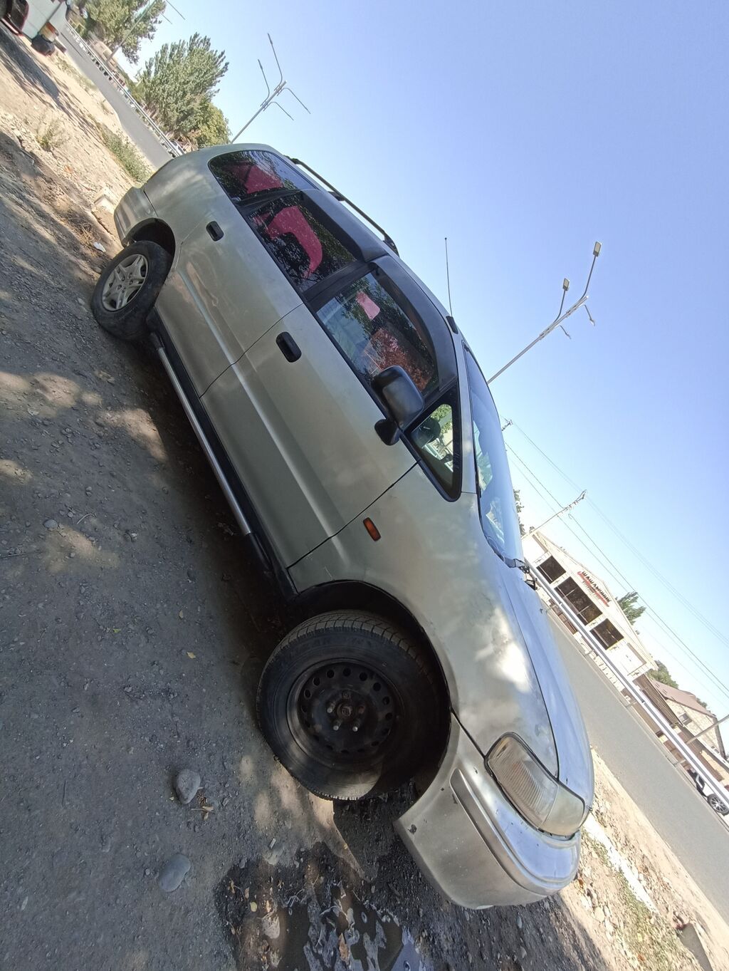 Honda Odyssey: 1996 г., 2 л, Автомат, Бензин, Минивэн: фото 4