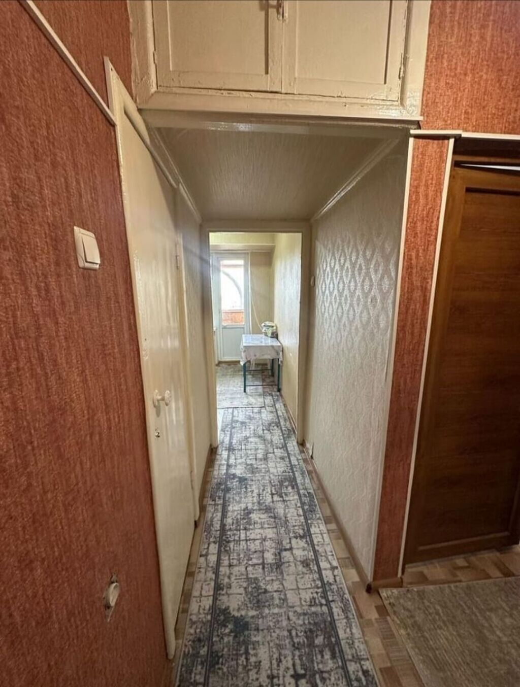 1 комната, 30 м², ТЦ Весна Индивидуалка, 8 этаж, Старый ремонт: фото 5