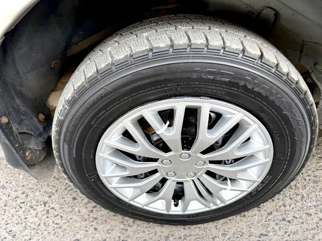 Hyundai Sonata: 1998 г., 1.8 л, Механика, Бензин, Седан: фото 6