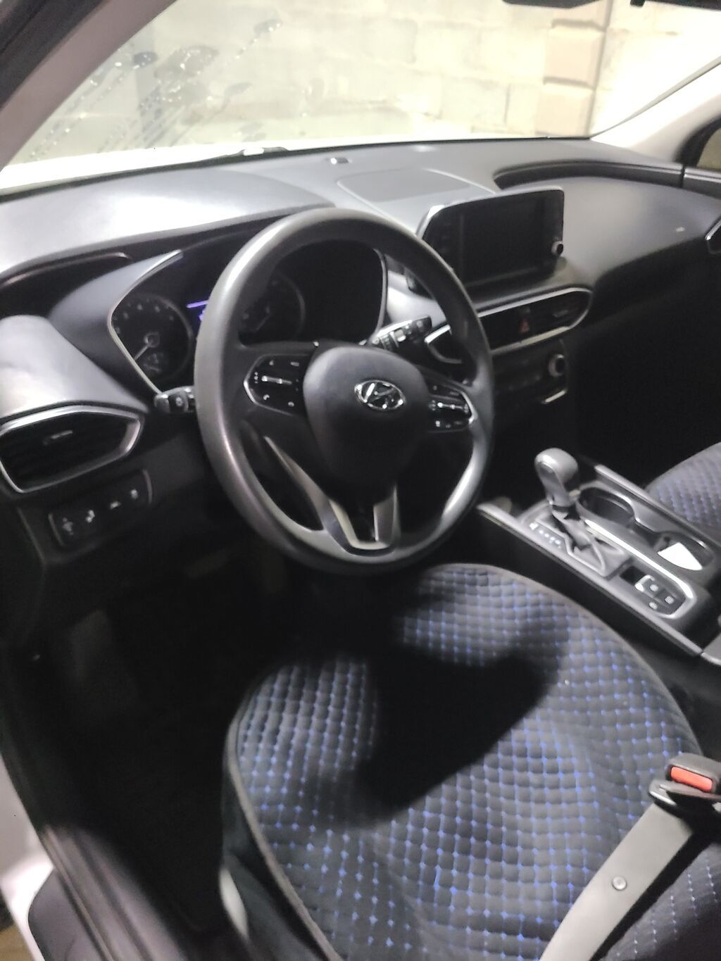 Hyundai Santa Fe: 2018 г., 2.4 л, Автомат, Бензин, Кроссовер: фото 8
