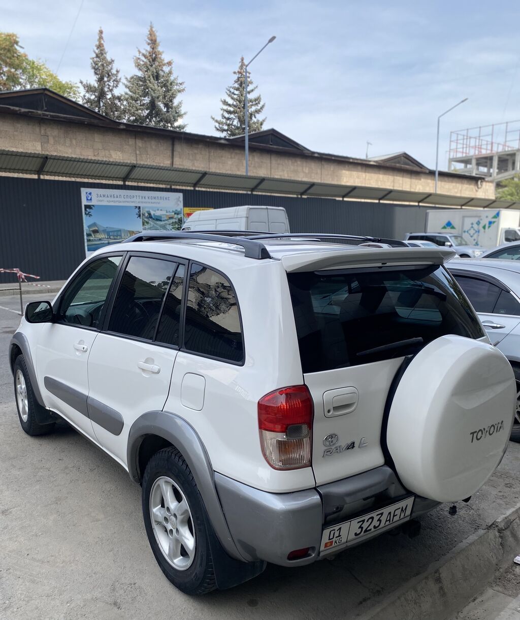 Toyota RAV4: 2001 г., 2 л, Автомат, Бензин, Кроссовер: фото 6
