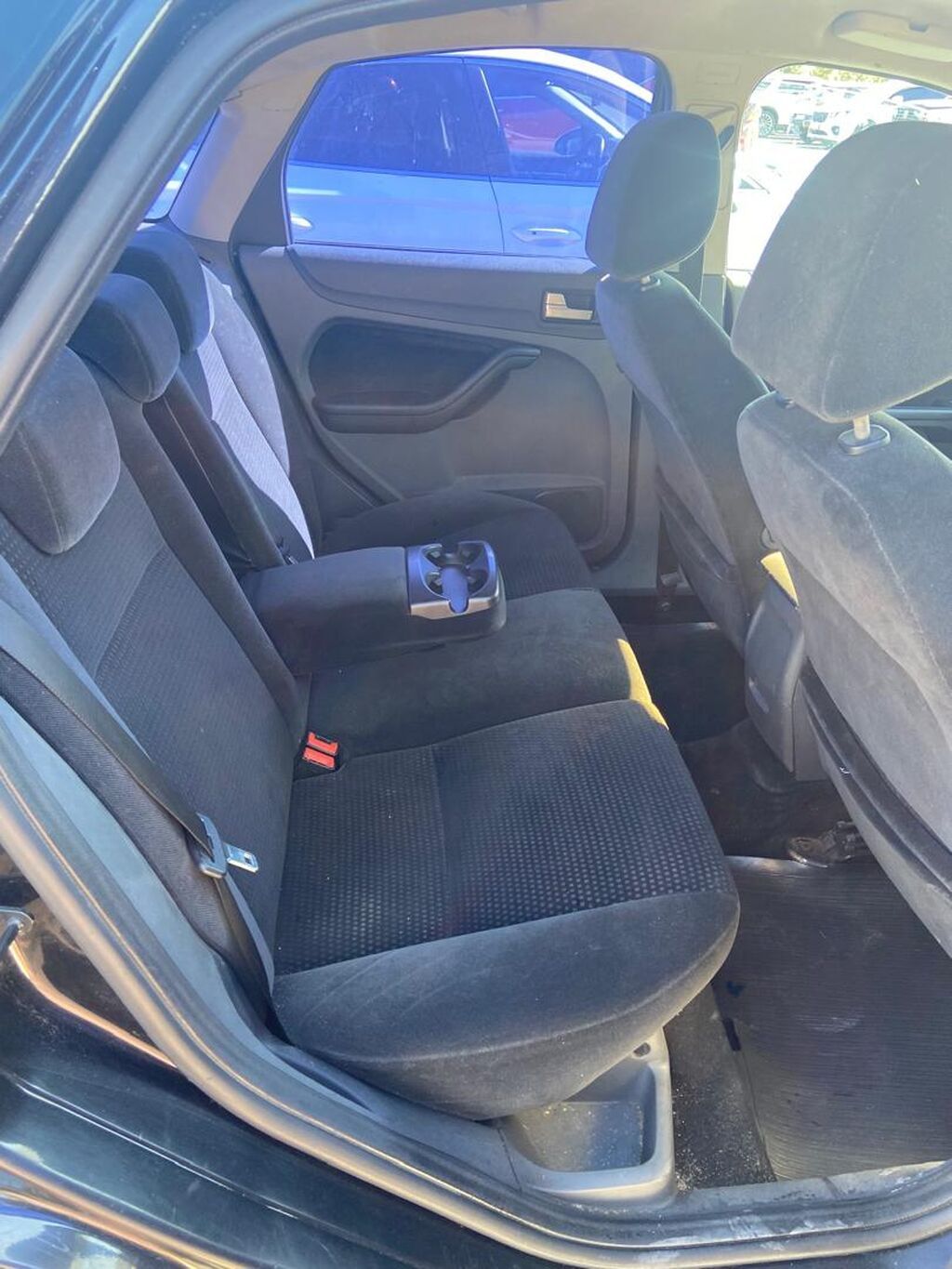 Ford Focus: 2007 г., 1.6 л, Автомат, Бензин, Седан: фото 7