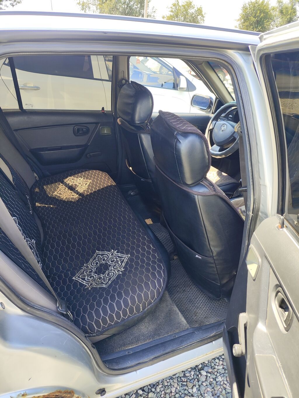 Daewoo Nexia: 2011 г., 1.5 л, Седан: фото 6