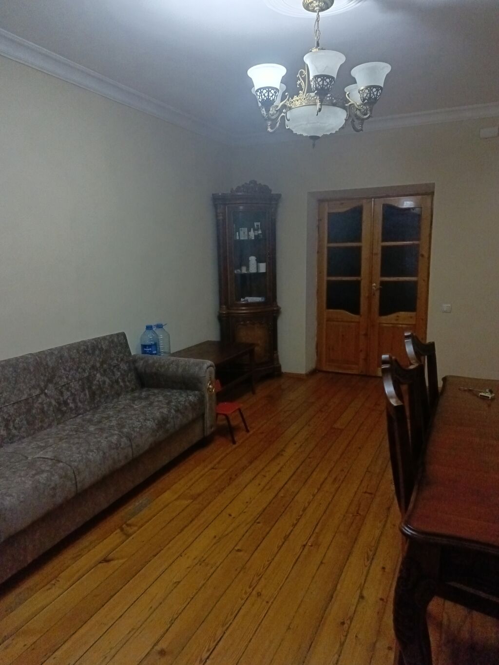 Watsap 00905526109033 2 otaqlı mənzil. Ev leningrad proyekt. Soyuducu