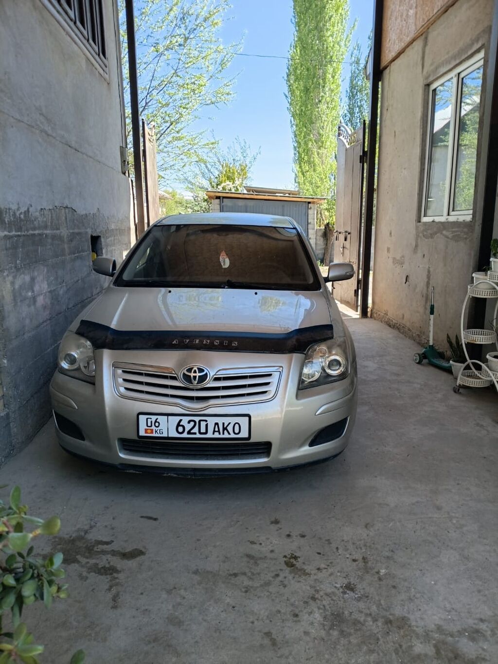 Toyota Avensis: 2006 г., 1.8 л, Механика, Бензин, Седан: фото 4