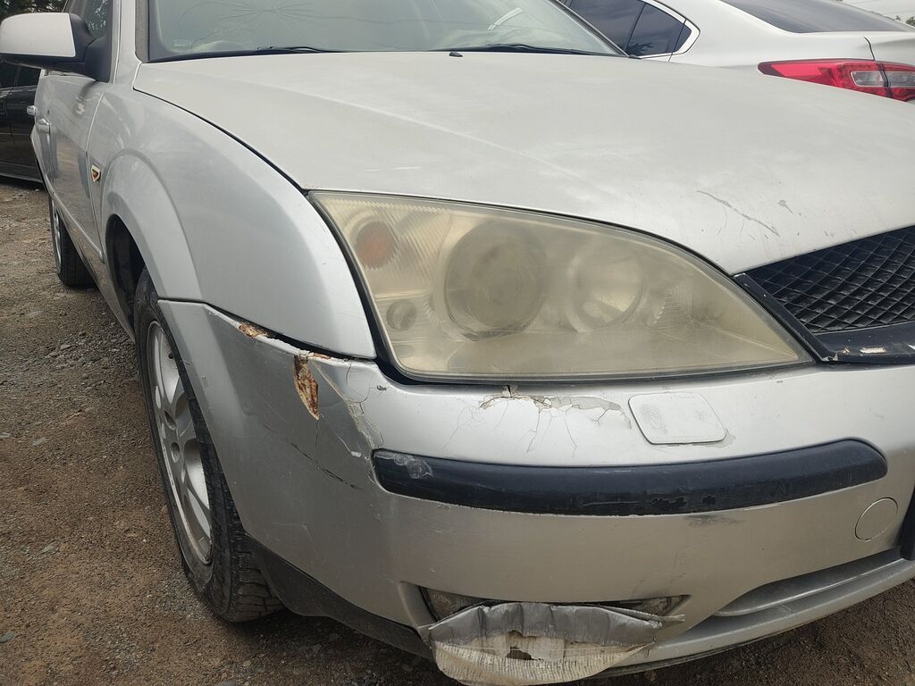 Ford Mondeo: 2003 г., 2.5 л, Автомат, Бензин, Универсал: фото 3