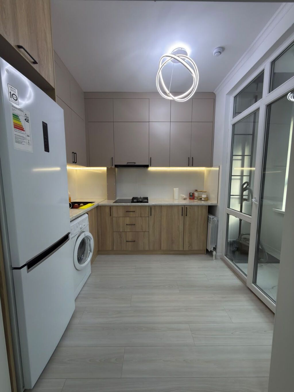1 комната, 32 м², Пишпек Элитка, 13 этаж, Свежий ремонт: фото 7
