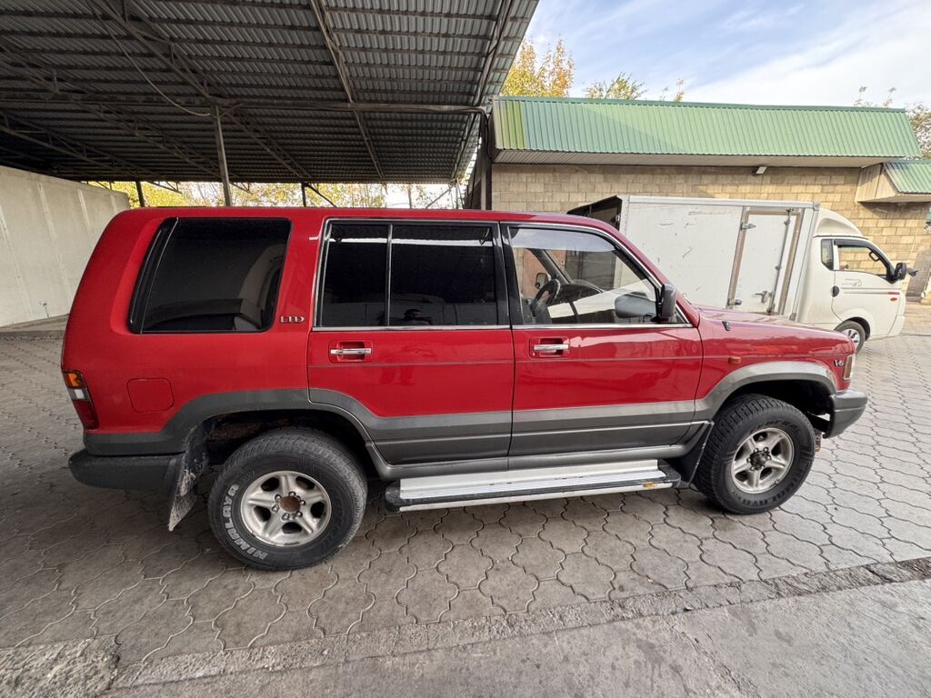Opel Monterey: 1996 г., 3.2 л, Механика, Бензин, Внедорожник: фото 5