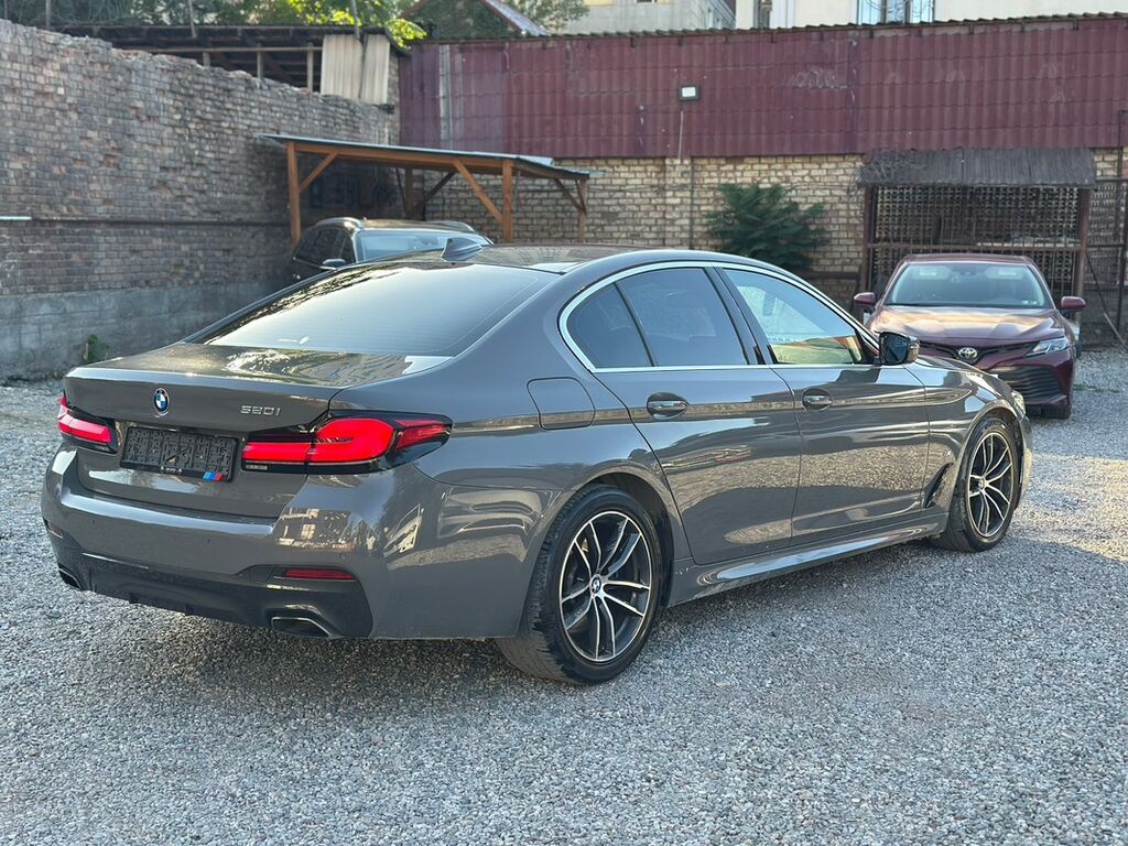 BMW 520: 2021 г., 2 л, Автомат, Бензин, Седан: фото 4