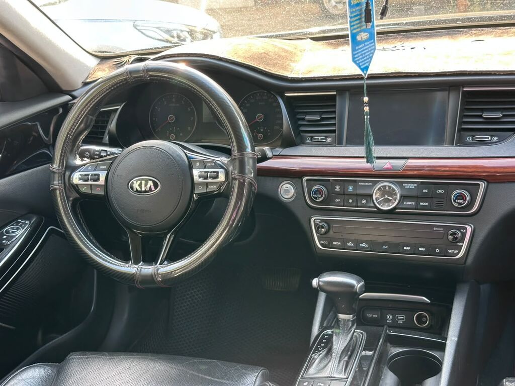Kia K7: 2017 г., 3 л, Автомат, Газ, Седан: фото 5