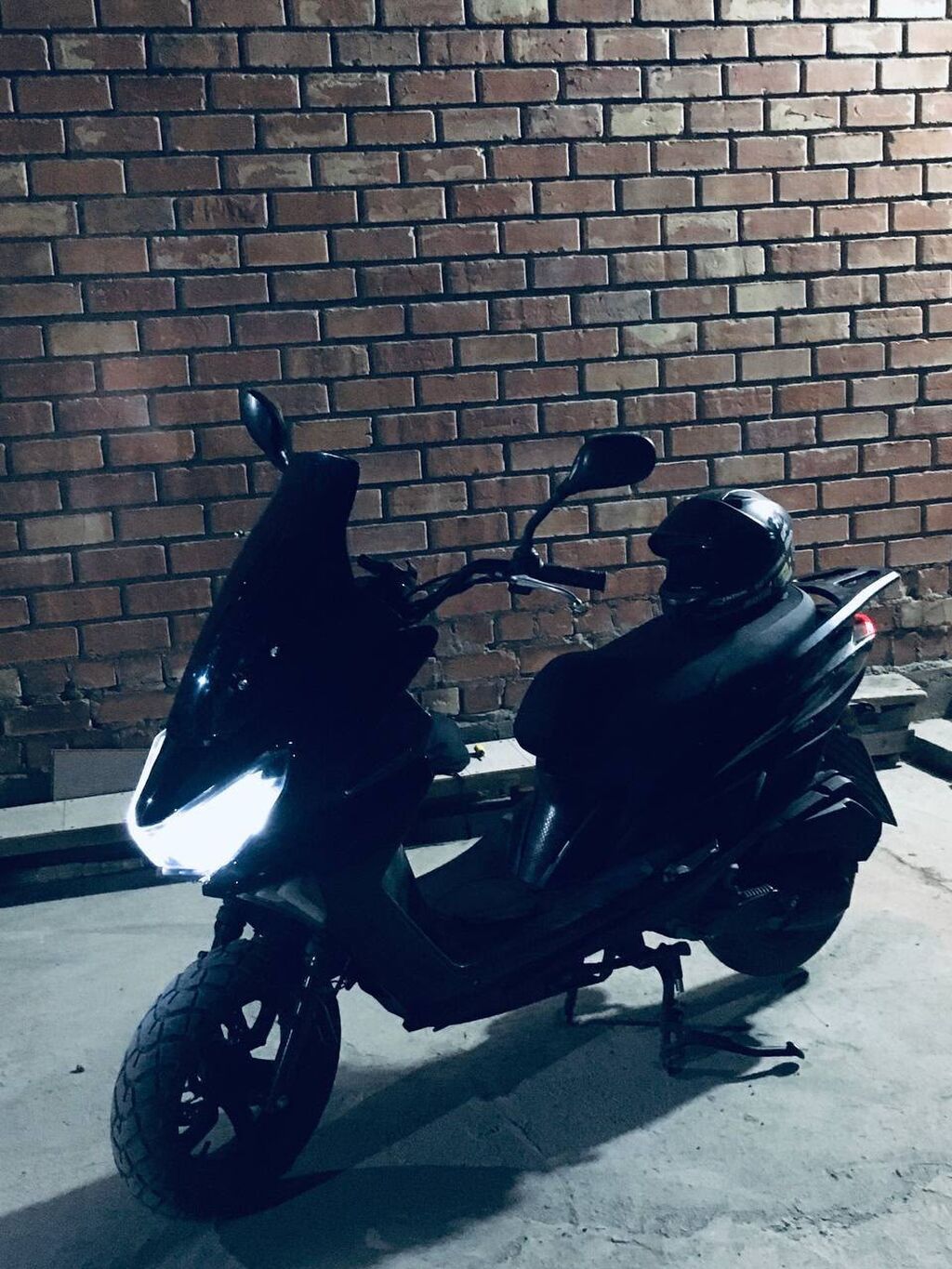 Макси-скутер Yamaha, 180 куб. см, Бензин, Новый: фото 3