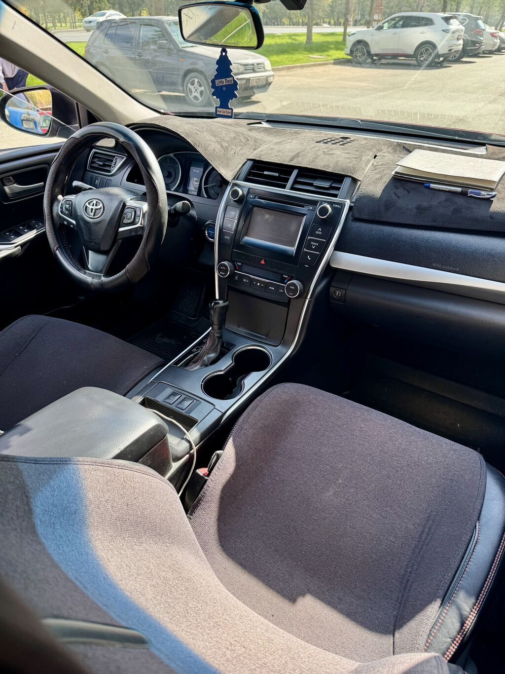Toyota Camry: 2015 г., 2.5 л, Автомат, Гибрид, Седан: фото 4